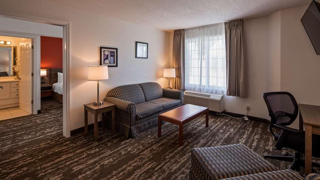 Charlevoix Inn & Suites Surestay Collection By Best Western Quarto foto